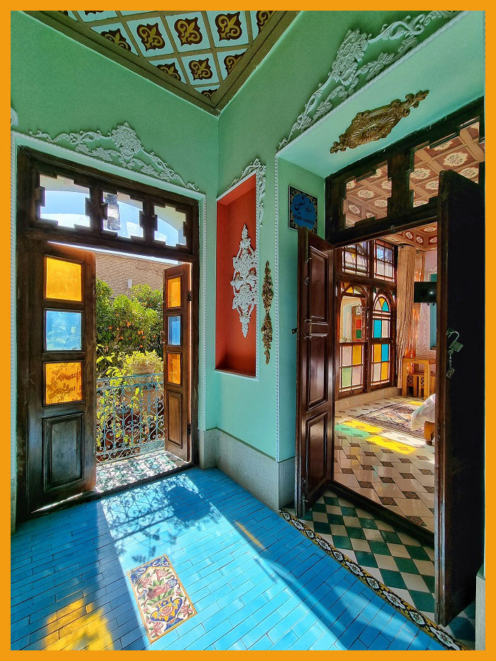 Shiraz Tabesh Boutique Hotel