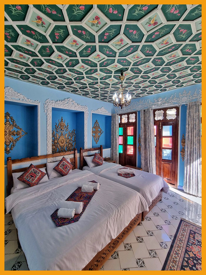 Shiraz Tabesh Boutique Hotel