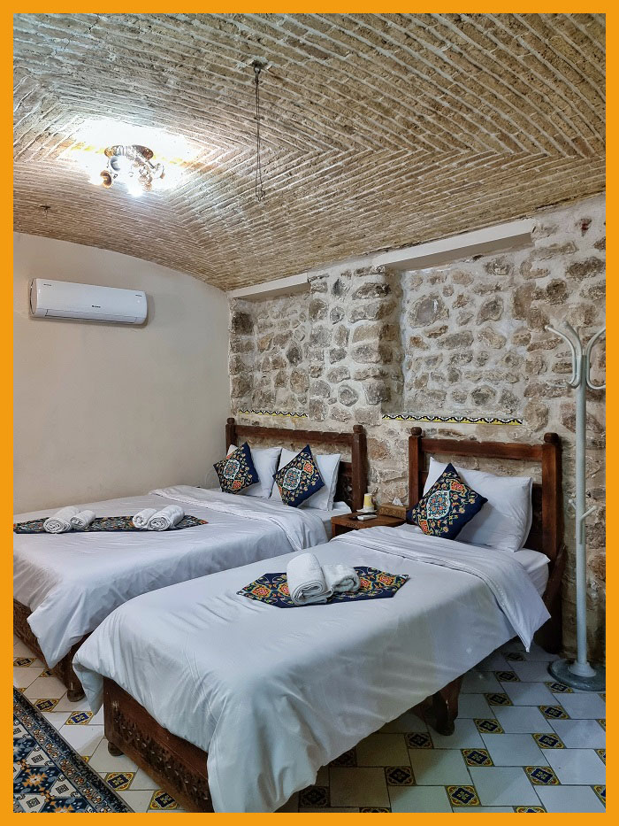 Shiraz Tabesh Boutique Hotel