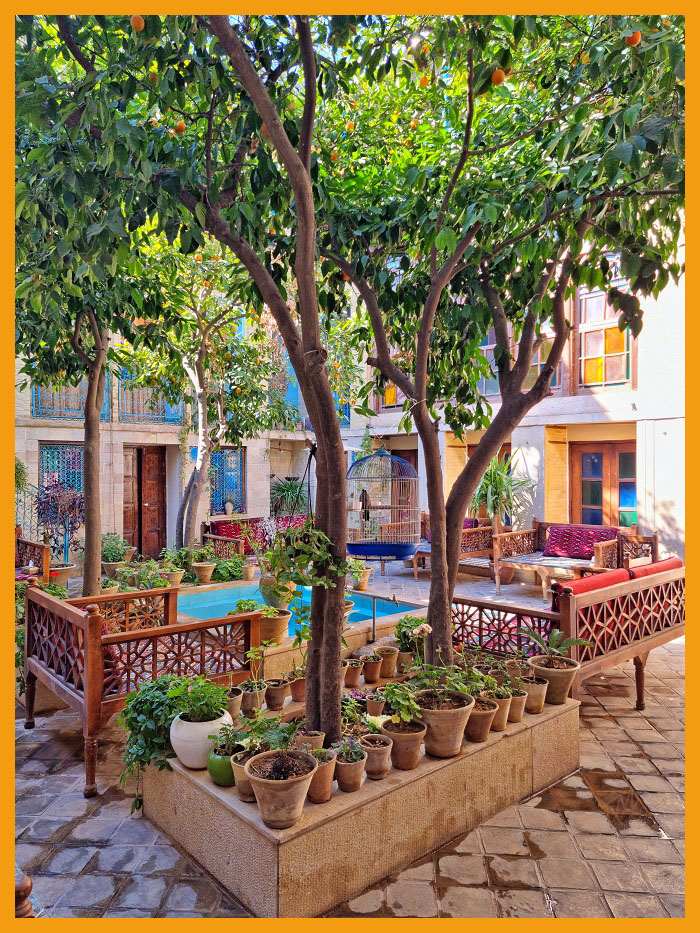 Shiraz Tabesh Boutique Hotel